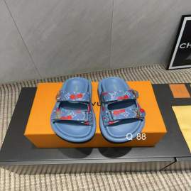 Picture of Louis Vuitton Slippers _SKULVsz35-40J0707463